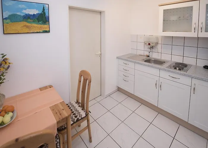 Haus Elfriede 4* 콘즈